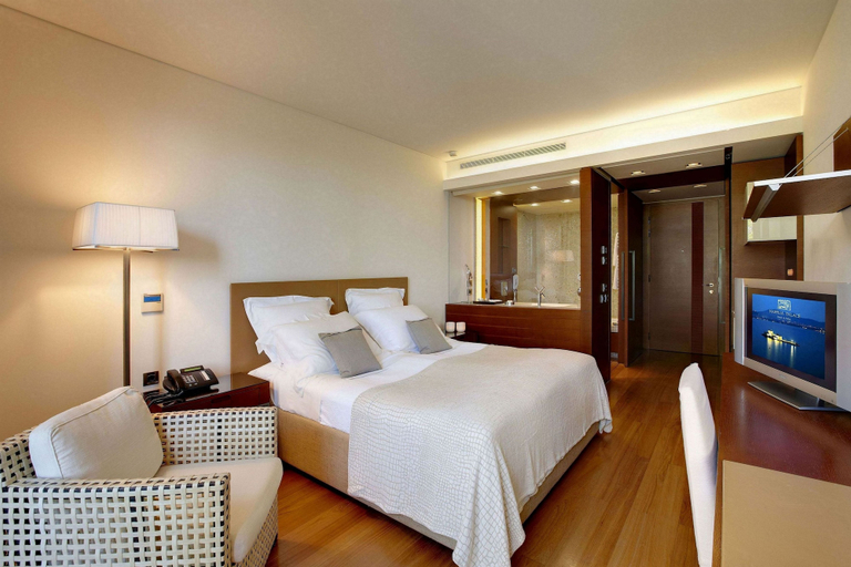 Bedroom 3, Nafplia Palace Hotel & Villas, Peloponnese