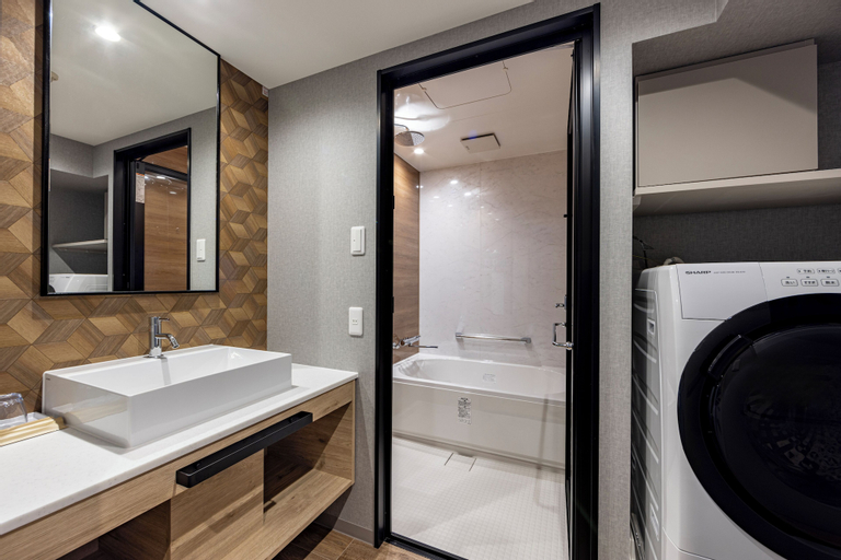 Bathroom 8