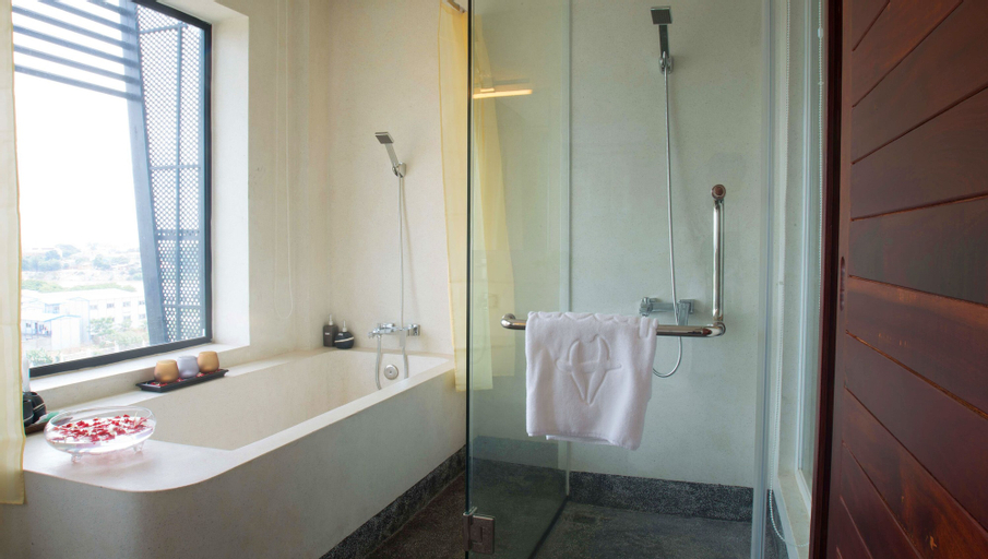 Bathroom 5