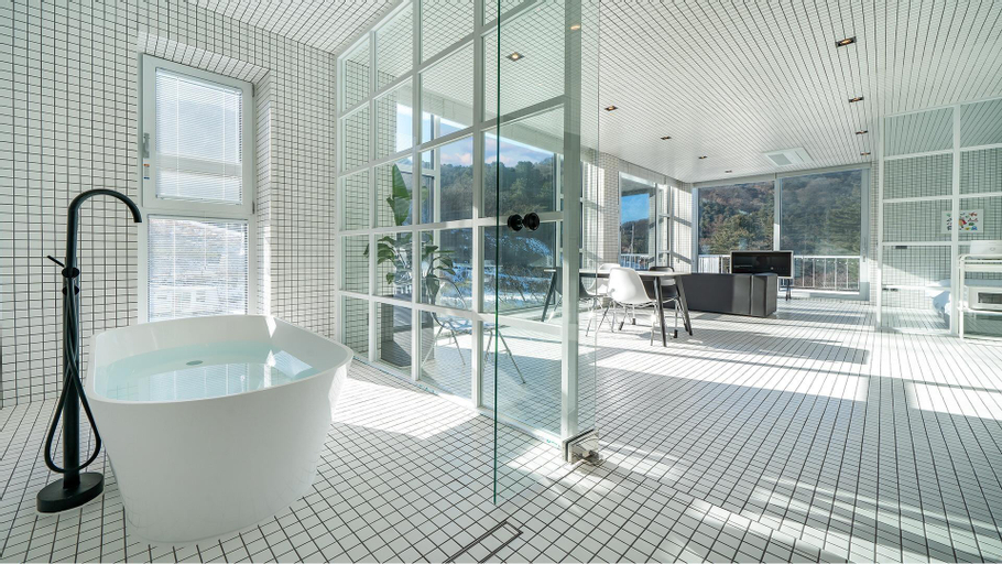 Others 5, Yangpyeong Villa Blanche Dokchepension, Yangpyeong