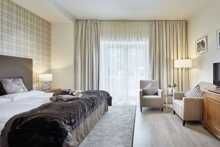 Bedroom 3, Das Alpenhaus Gasteinertal, Sankt Johann im Pongau