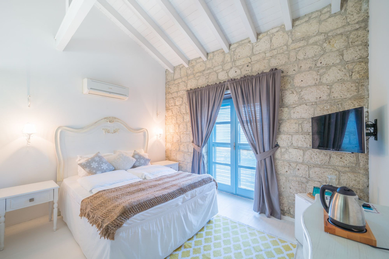 Bedroom 2, Evliyagil Hotel by Katre, Çeşme