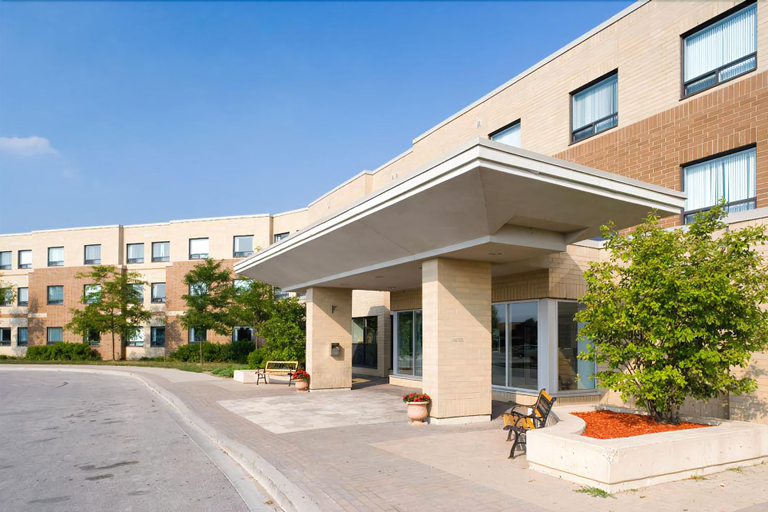 Exterior & Views 2, Seneca College Residence King Campus, York