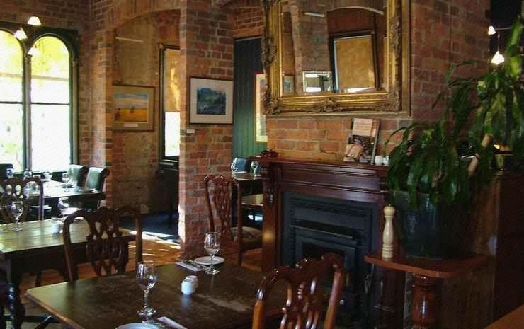 Food & Drinks 1, Yea Peppercorn Hotel, Murrindindi - West
