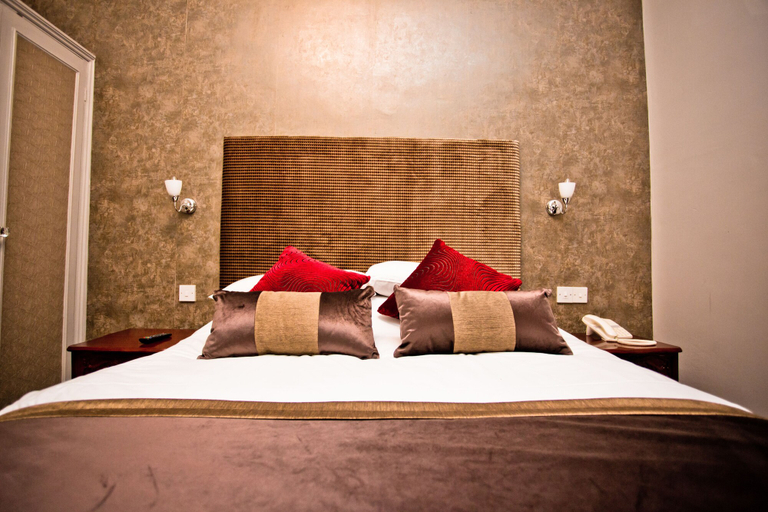 Bedroom 4, Wards Hotel, Kent