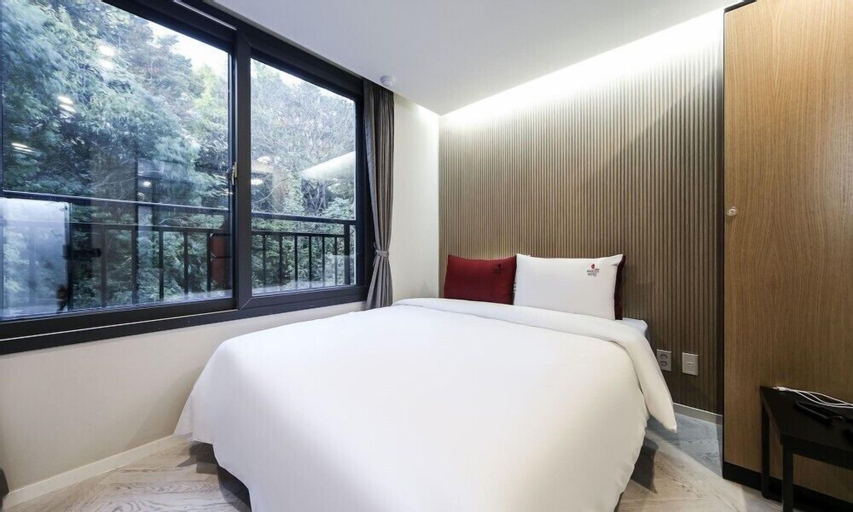 Bedroom 8
