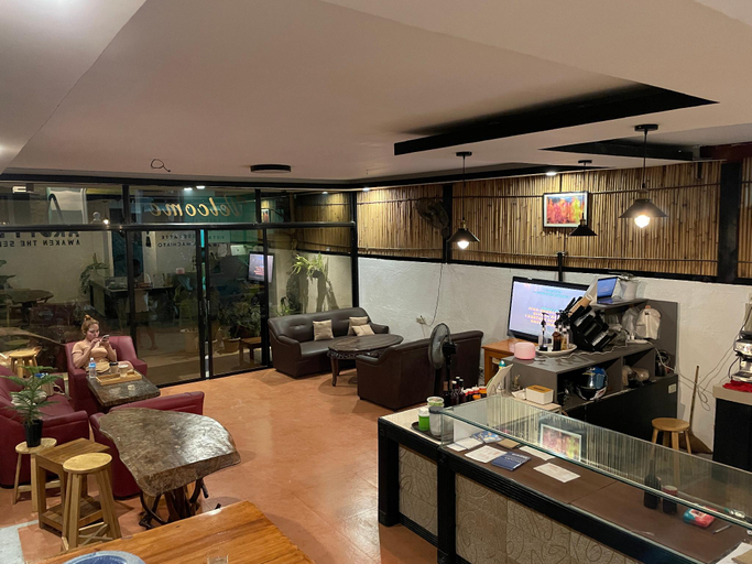 Public Area, Bahay Ni Ate, Puerto Princesa City
