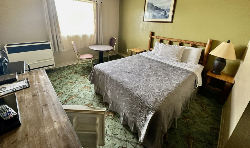 Bedroom 6