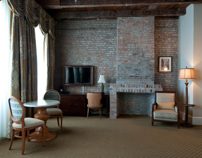Public Area 3, French Market Inn, Orleans
