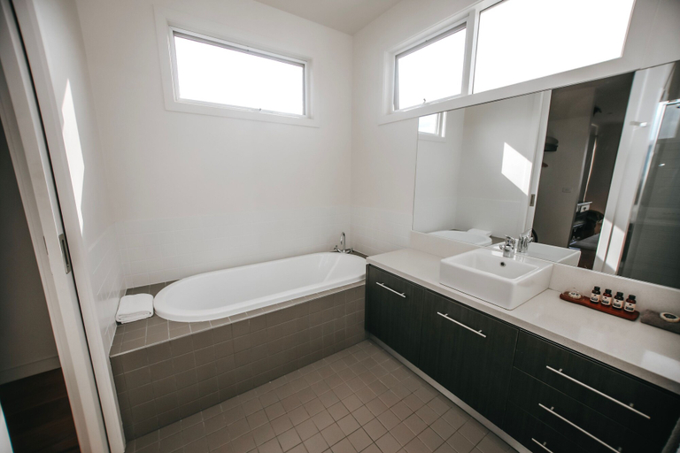Bathroom 4, Anchors Beach House, Corangamite - South