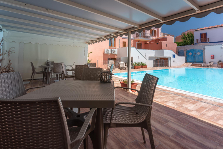 Sport & Beauty 2, Relaxing Cristal Bedroom apartment sleeps 5 persons, Olbia-Tempio
