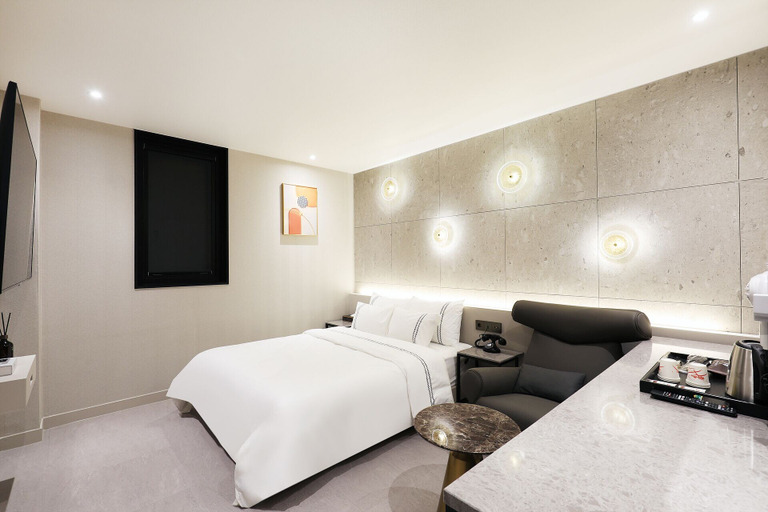 Bedroom 2, Mari Hotel Chungju, Chungju