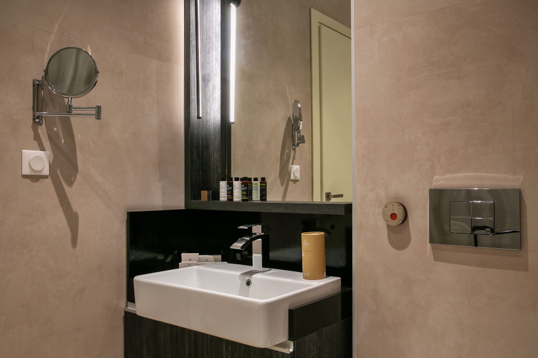 Bathroom 4, Elisabeth Boutique Hotel, Central Macedonia