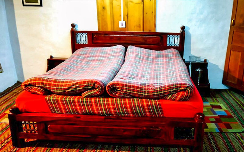 Bedroom 3, Banjara Retreat and Cottage Sojha, Kullu