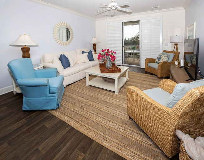 Others, Windward Point Condominiums, Glynn