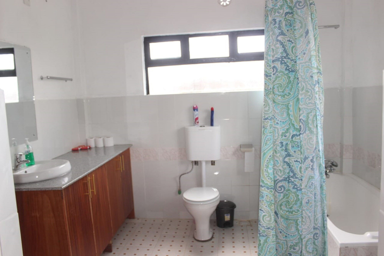 Bathroom, Namelok Retreat Centre, Laikipia West