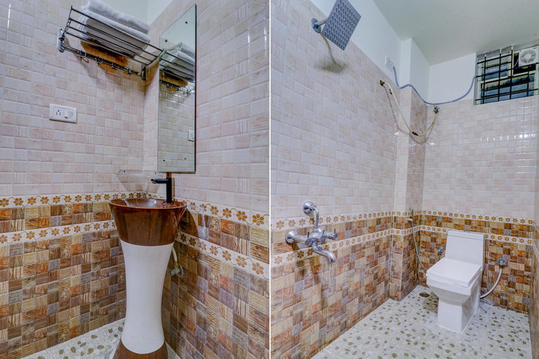 Bathroom 4, FabHotel E City Inn - 3km from Infosys Campus, Bangalore
