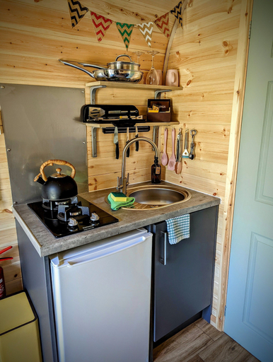 Others 5, Emlyn's Coppice - Woodland Glamping, Flintshire