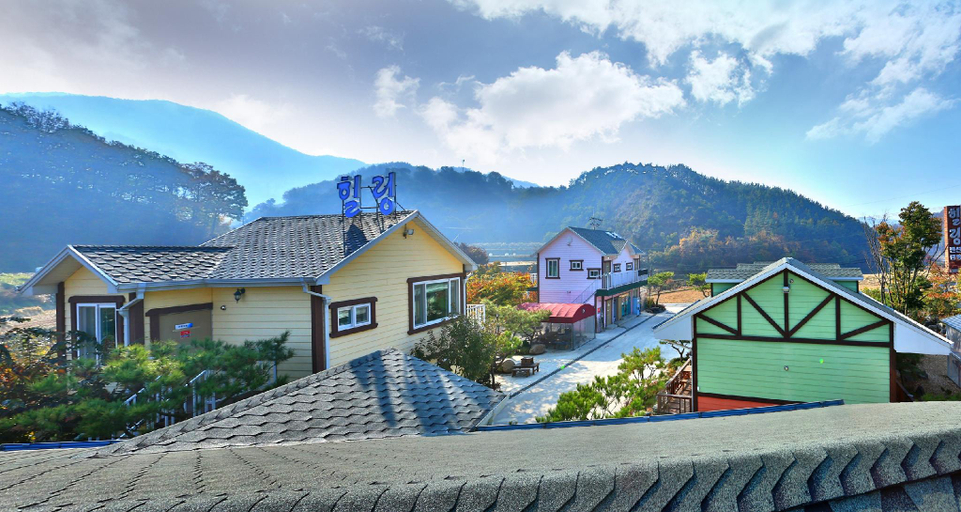 Others 5, Gongju Makok Healing Pension, Gongju