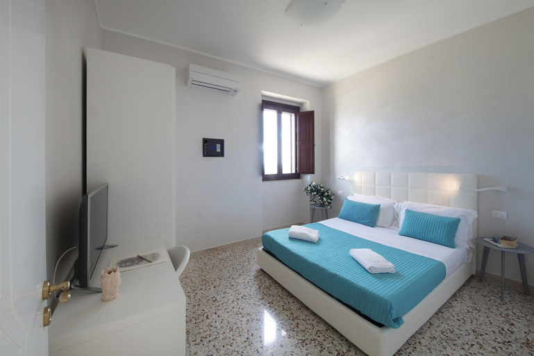 Bedroom 3, Casal Sikelio, Syracuse