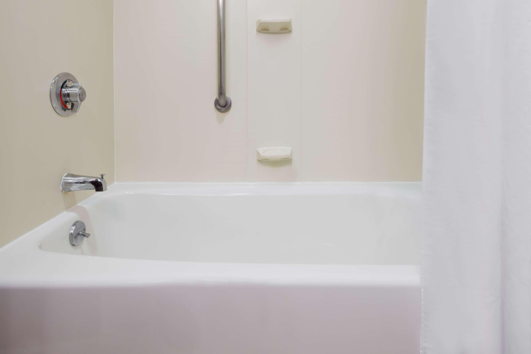 Bathroom 7