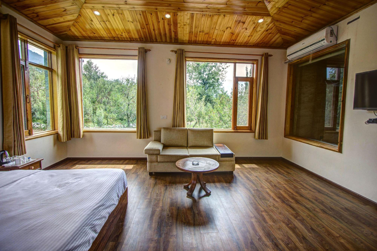 Bedroom 2, Baragarh Resort and Spa, Manali, Kullu
