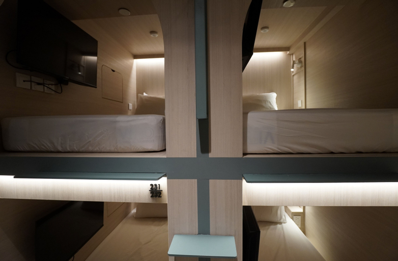 Bedroom 18