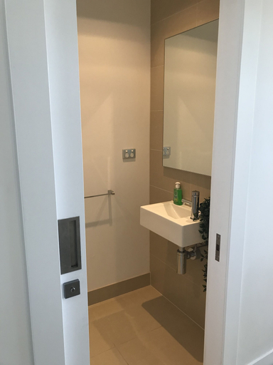 Bathroom 3, Luxury Penthouse Above the Shopping Town, Melbourne