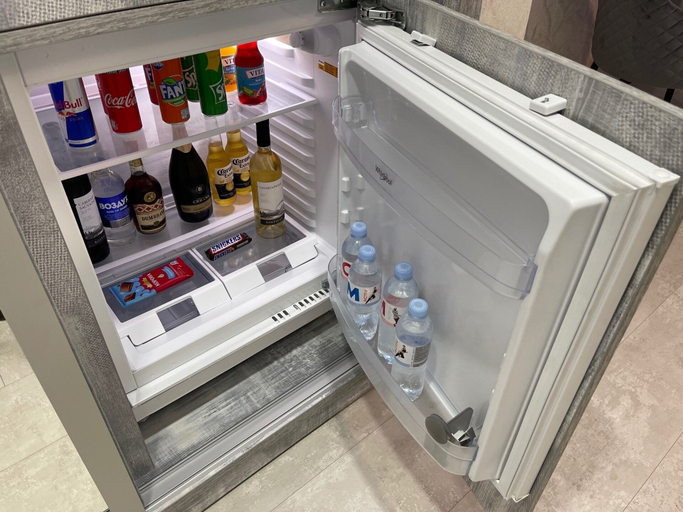 Food & Drinks 5, Prestige Apart Hotel
