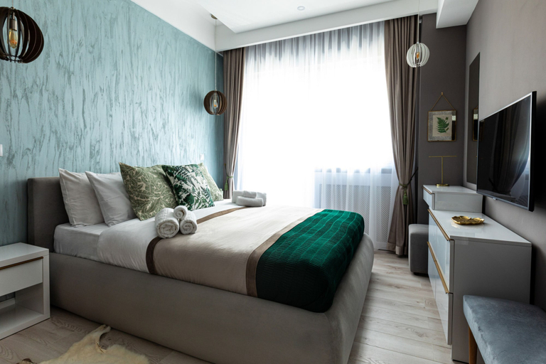 Bedroom 4, Welcome to the Jungle, Municipiul Bucuresti