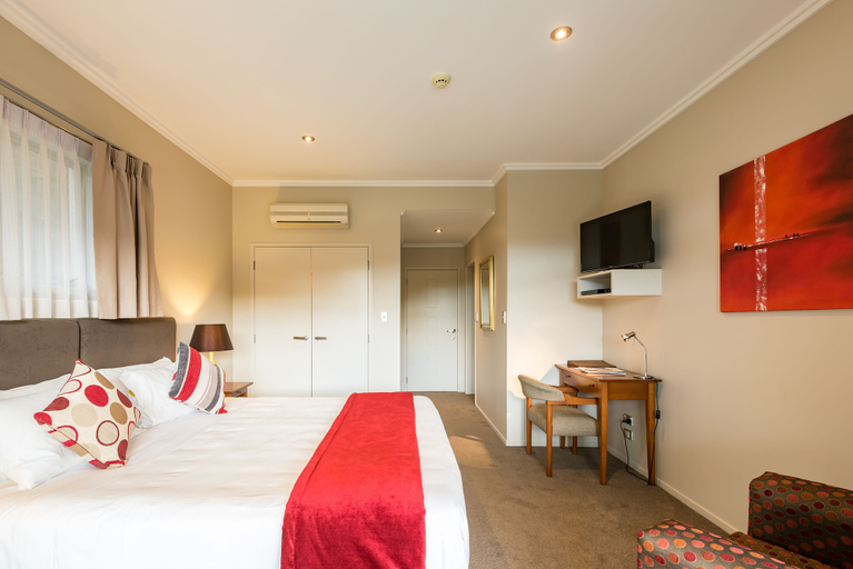 Bedroom 3, Decks of Paihia, Far North