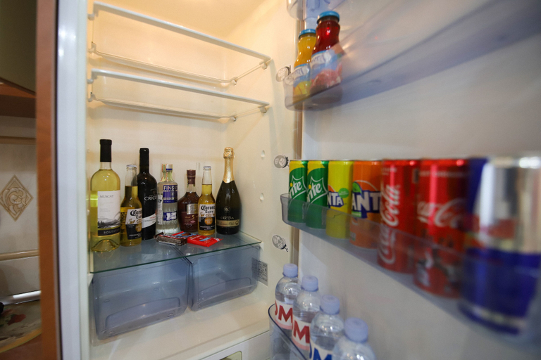 Food & Drinks 4, Prestige Apart Hotel