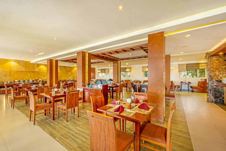 Food & Drinks 5, Sterling Elk Hill, Ooty, The Nilgiris