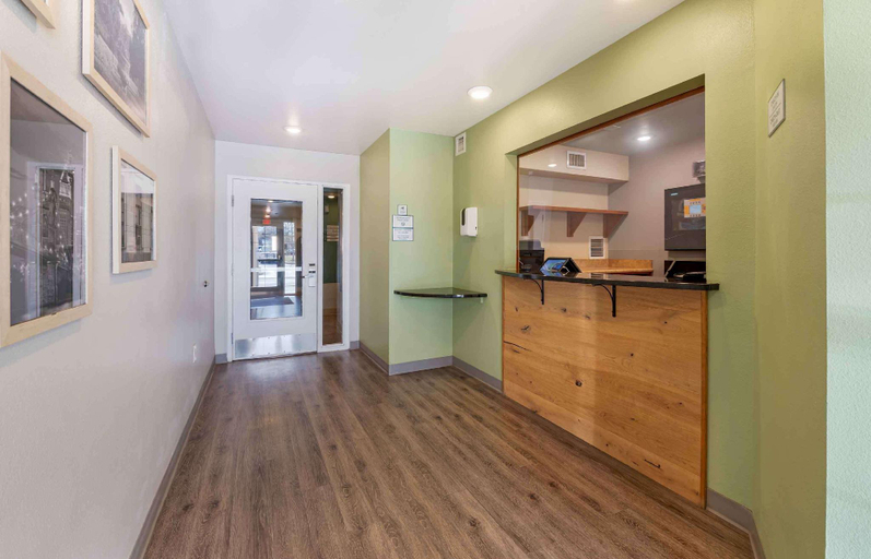 Public Area 2, Extended Stay America Select Suites - Cincinnati - Florence - Airport, Boone