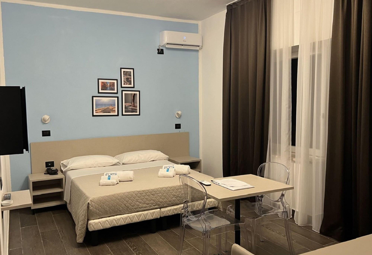 Bedroom 4, Hotel Palazzo Caveja, Rimini