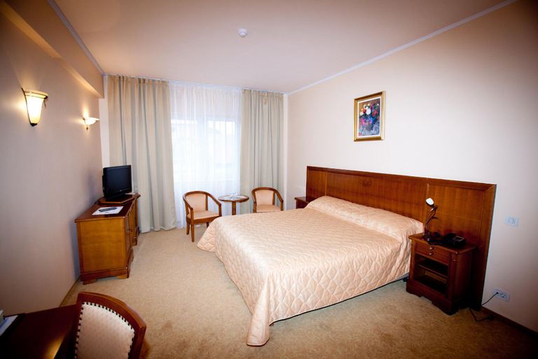 Bedroom 2, HOTEL MAXIM, Oradea