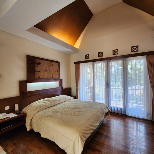 Bedroom 18