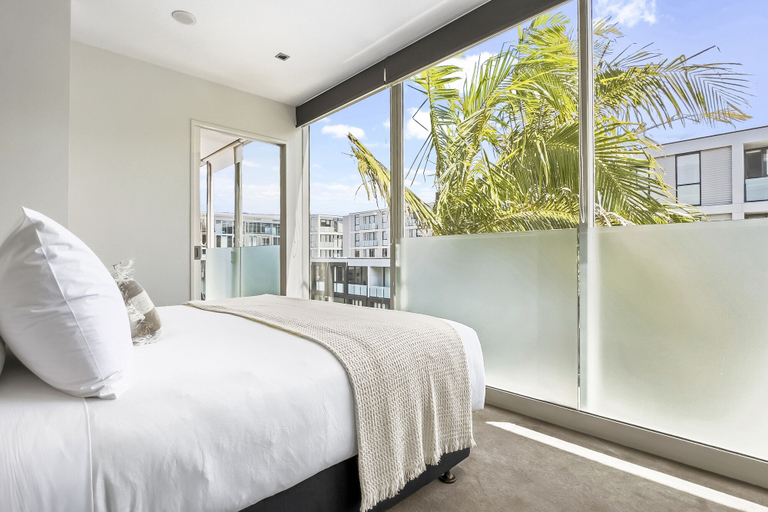 Bedroom 2, Light and convenient city living, Waitakere