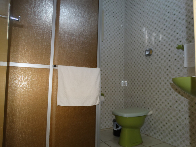 Bathroom 4, Praia dos Ingleses Casa 1 - 130, Florianopolis