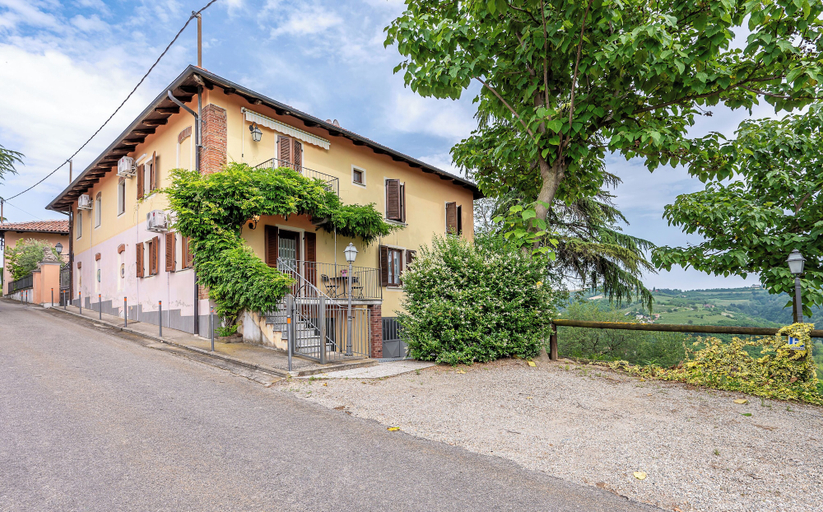 Exterior & Views 2, Agriturismo Bevione Davide, Cuneo