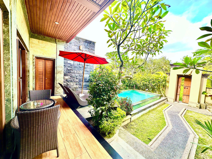 Swimming Pool 17
