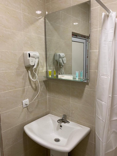 Bathroom 2, City Park Hotel, Almaty