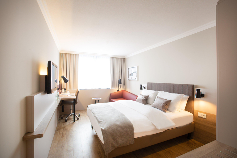 Bedroom 6