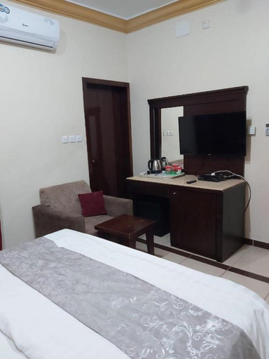 Bedroom 5, Basma Plaza
