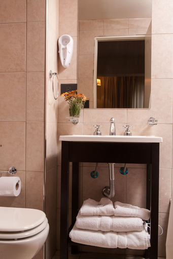 Bathroom 3, Bariloche Habitat, Bariloche