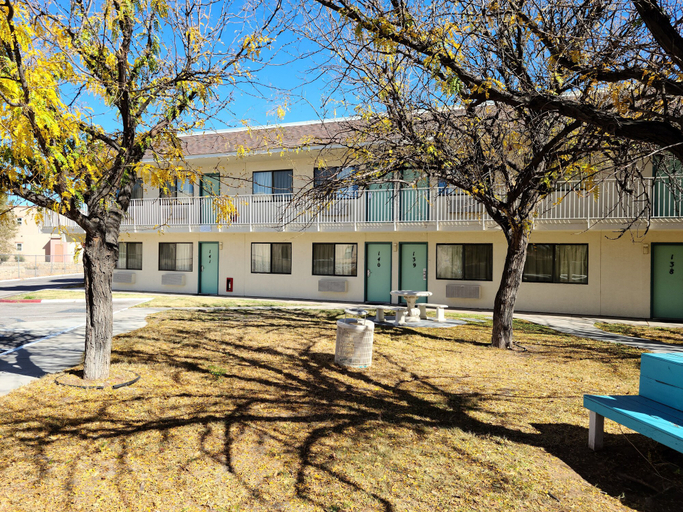 Exterior & Views 2, Motel 9 Las Cruces, Dona Ana