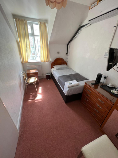 Bedroom 3, Bonair Hotel, Torbay