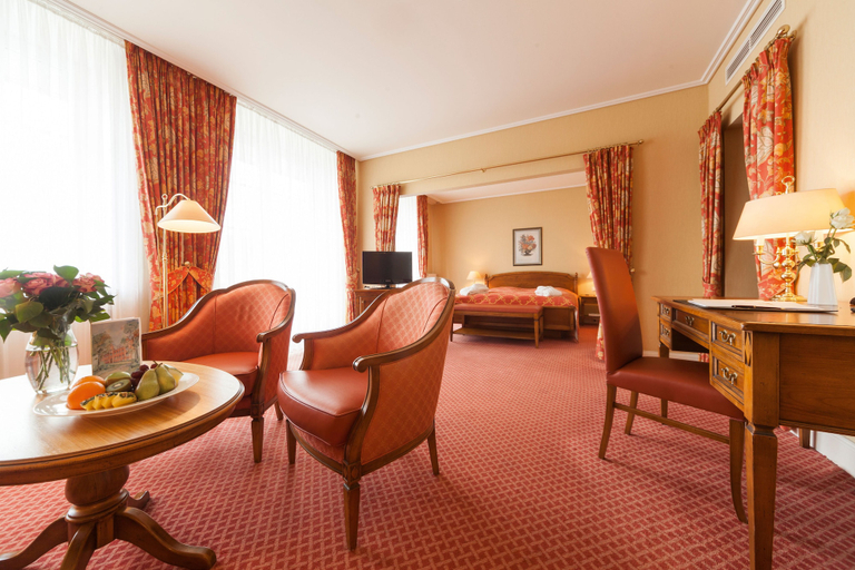 Bedroom 3, Genießer Hotel Altes Gymnasium, Nordfriesland