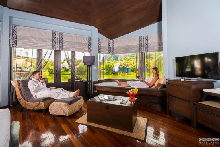 Bedroom 24