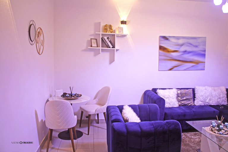 Others 4, Penthouse Paris, Mfoundi